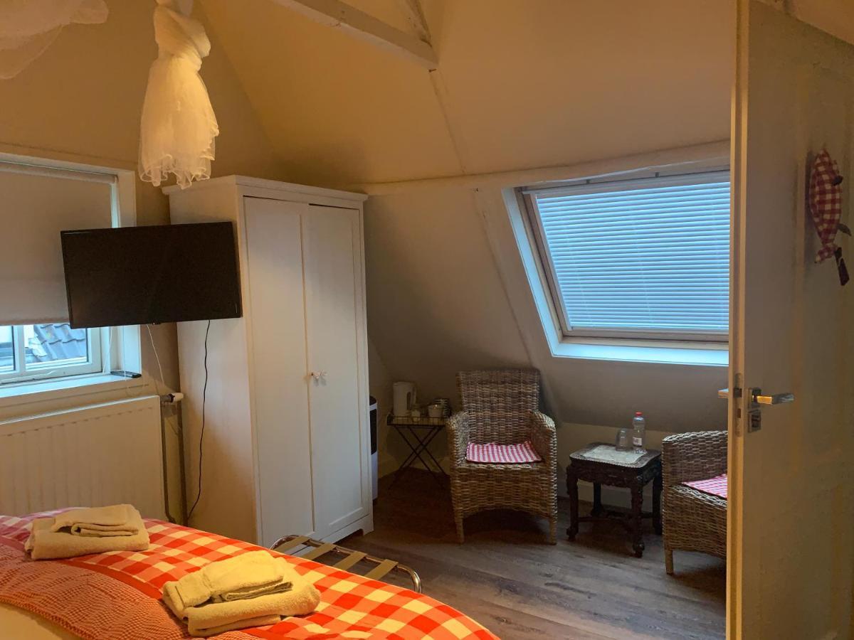 De Thuiskamer In Grou Als B&B Of Vakantiehuis Eksteriør bilde