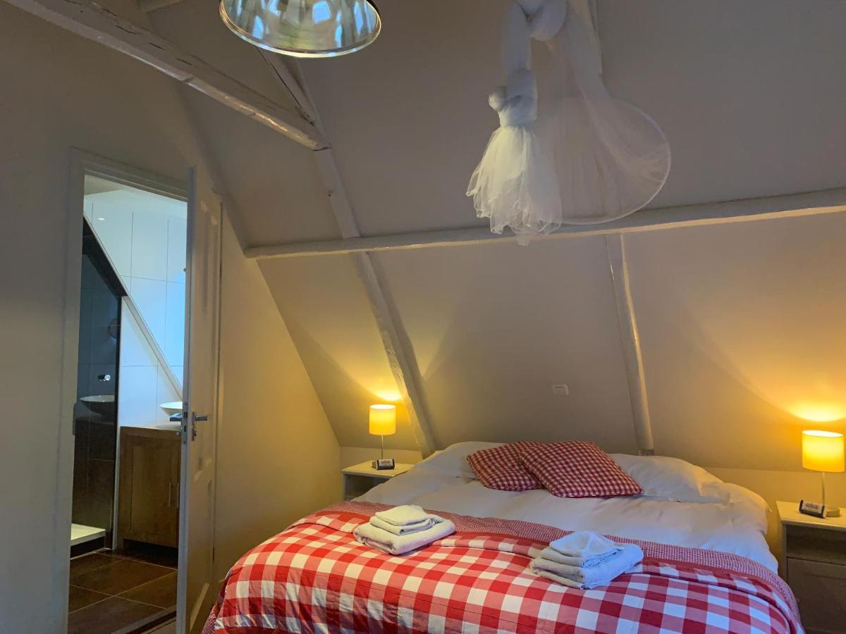 De Thuiskamer In Grou Als B&B Of Vakantiehuis Eksteriør bilde