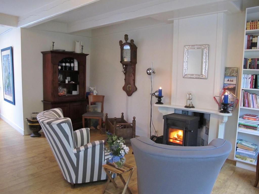 De Thuiskamer In Grou Als B&B Of Vakantiehuis Eksteriør bilde