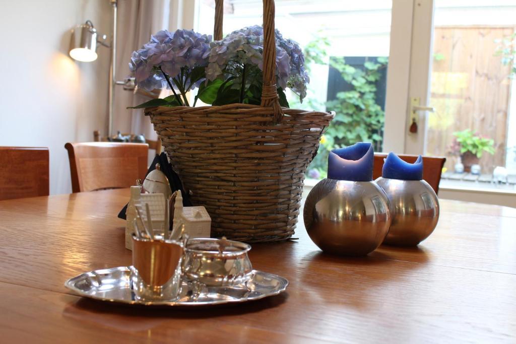 De Thuiskamer In Grou Als B&B Of Vakantiehuis Eksteriør bilde