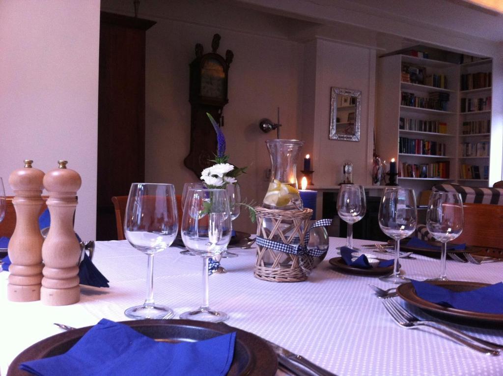 De Thuiskamer In Grou Als B&B Of Vakantiehuis Eksteriør bilde